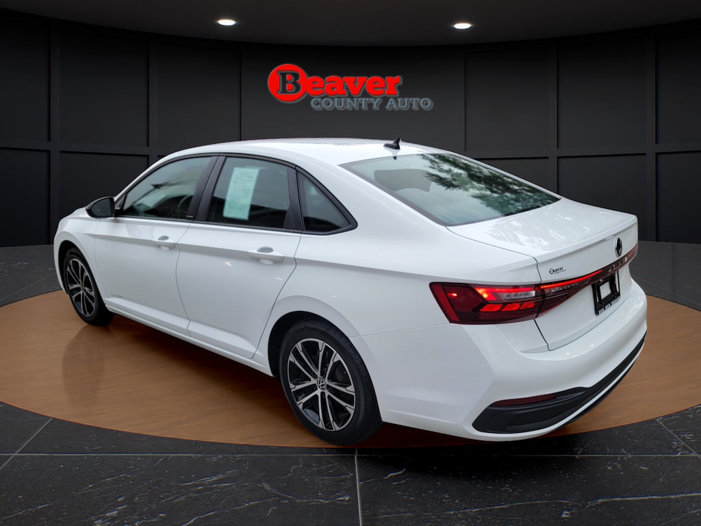 Certified 2025 Volkswagen Jetta Sport Sport Auto