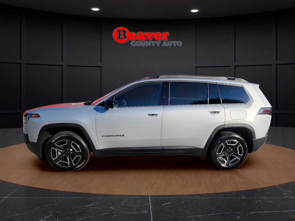 New 2026 Jeep Cherokee Laredo/Limited Sport Utility