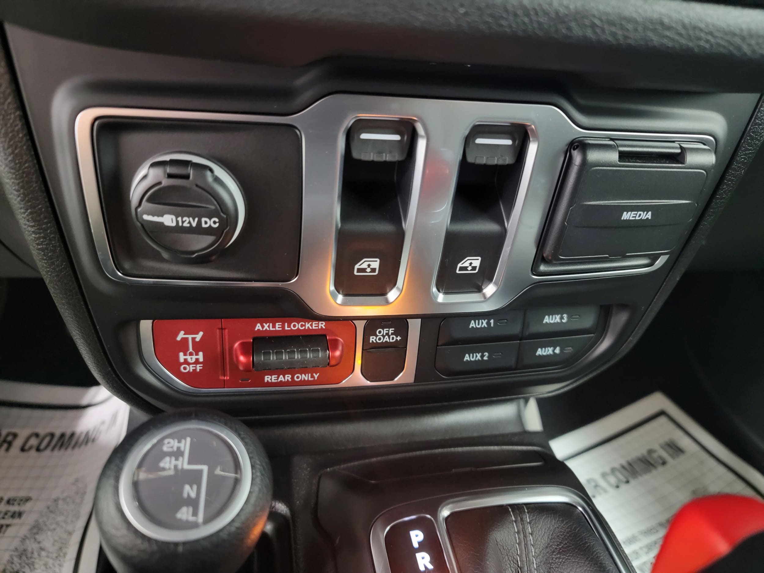 2026 Jeep Wrangler 2-Door Willys - Photo 14