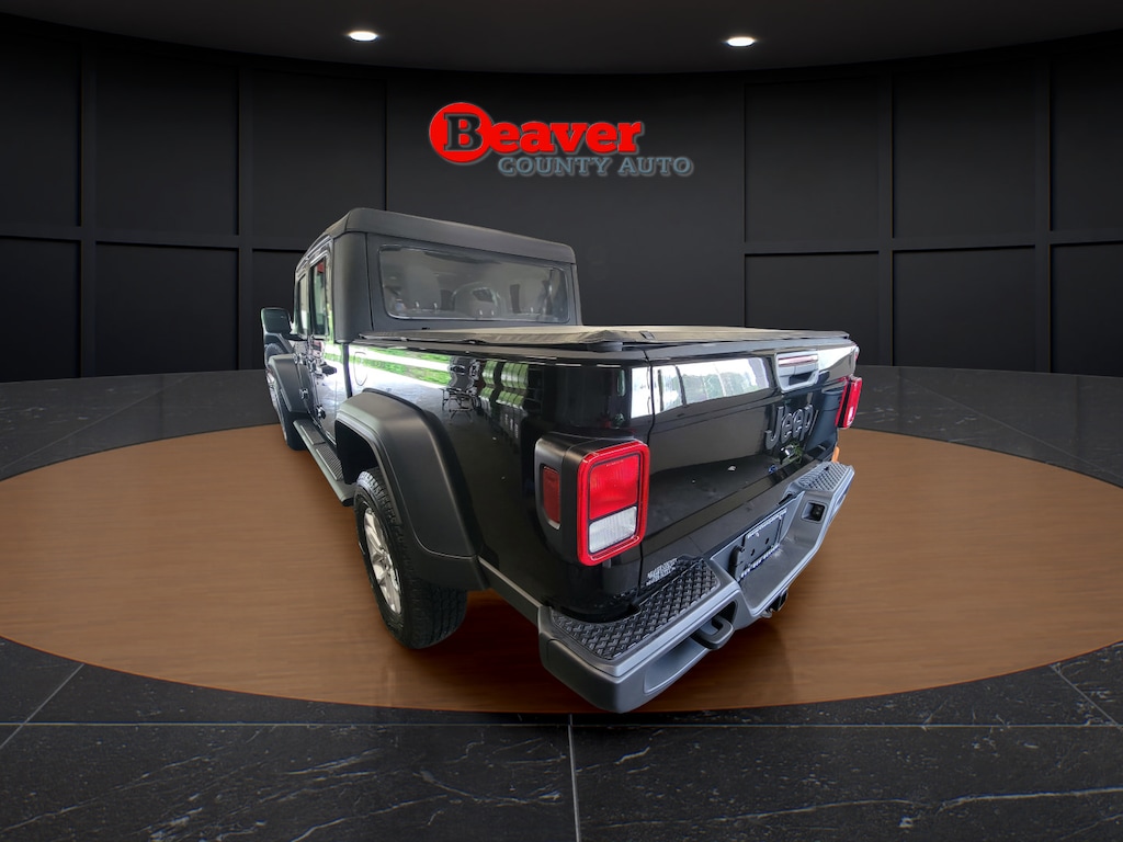 Used 2021 Jeep Gladiator Sport Sport 4x4