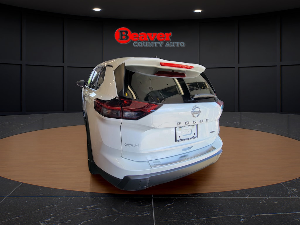 New 2026 Nissan Rogue SV SUV