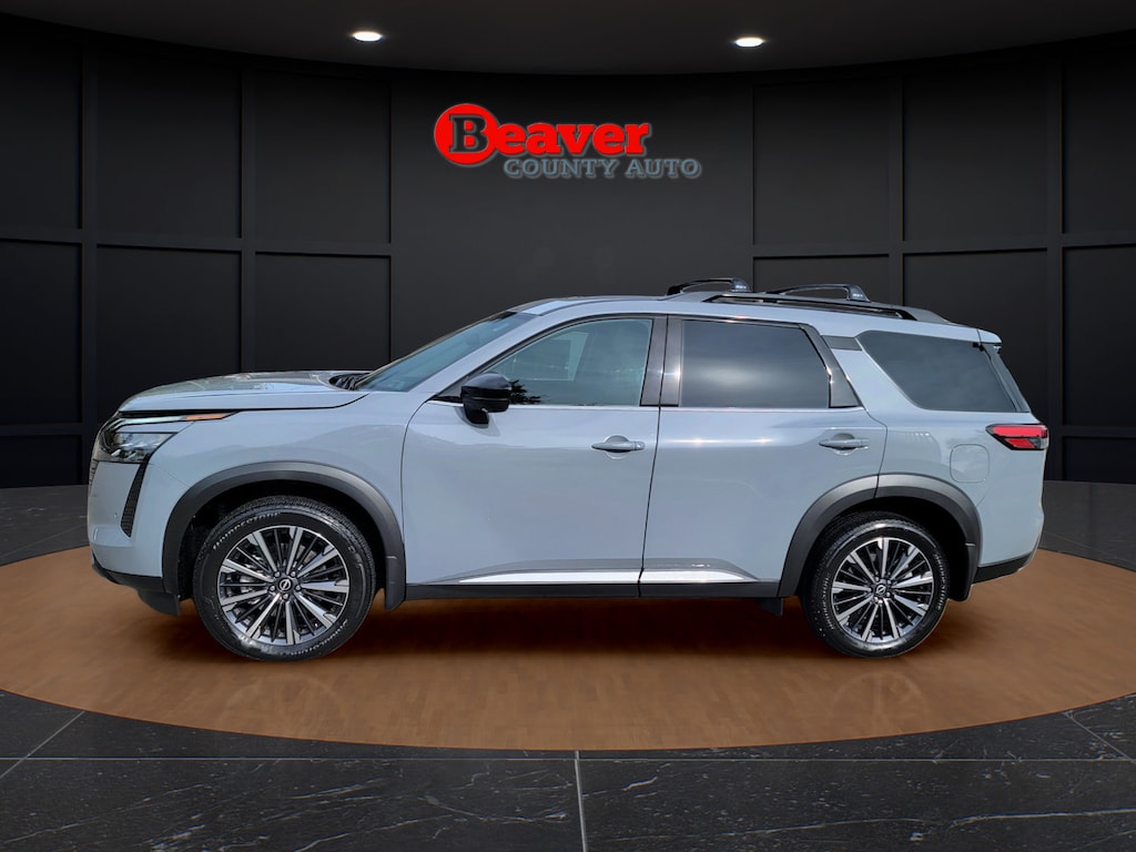 New 2026 Nissan Pathfinder Platinum SUV