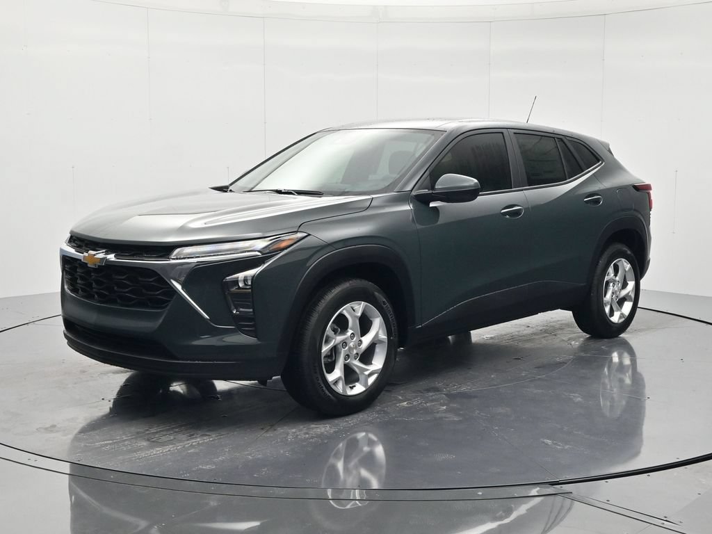 2026 Chevrolet Trax LS SUV