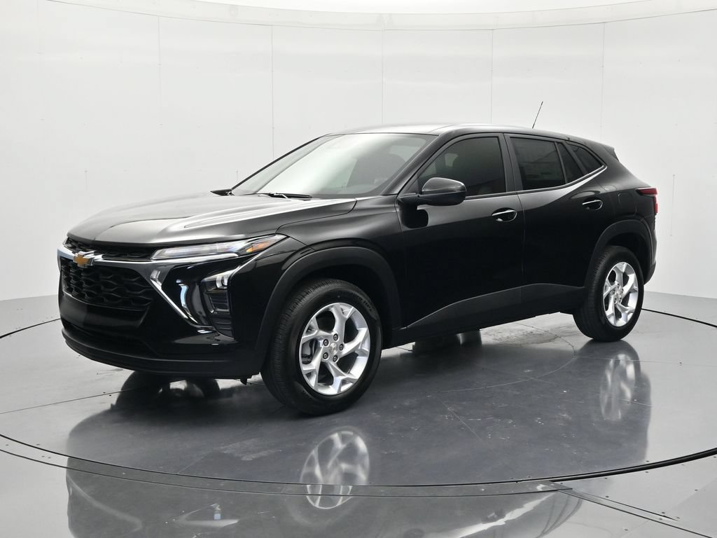 2026 Chevrolet Trax LS SUV