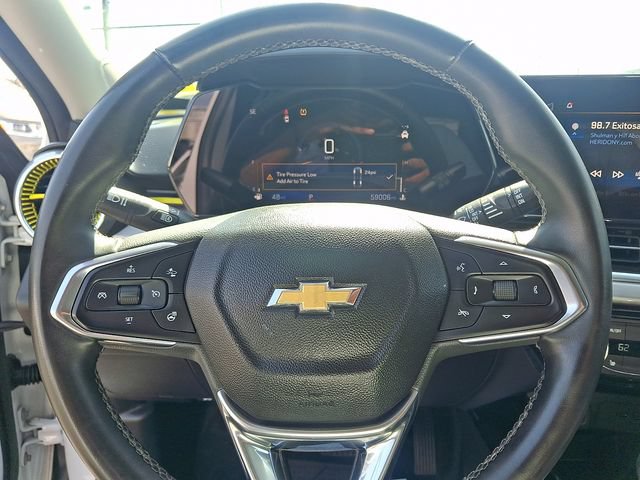 2024 Chevrolet Trax LT - Photo 18