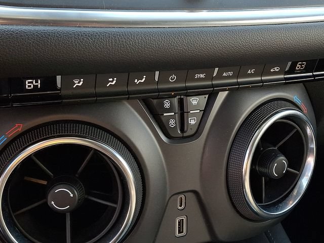 2021 Chevrolet Blazer 2LT - Photo 16