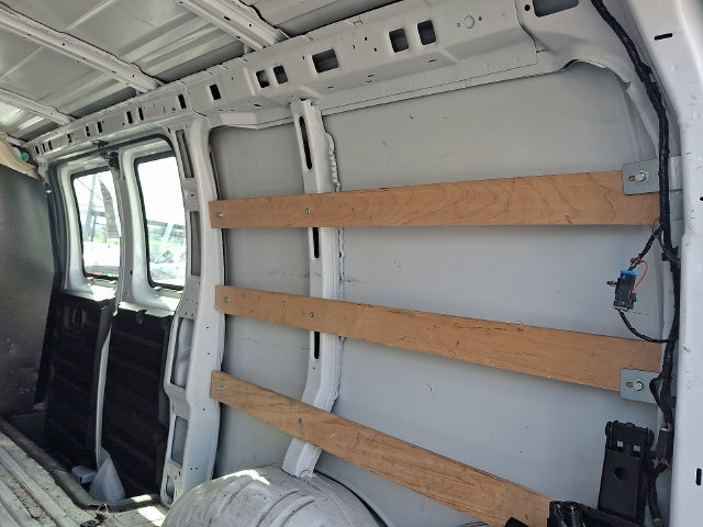 2023 Chevrolet Express Cargo Work Van - Photo 26