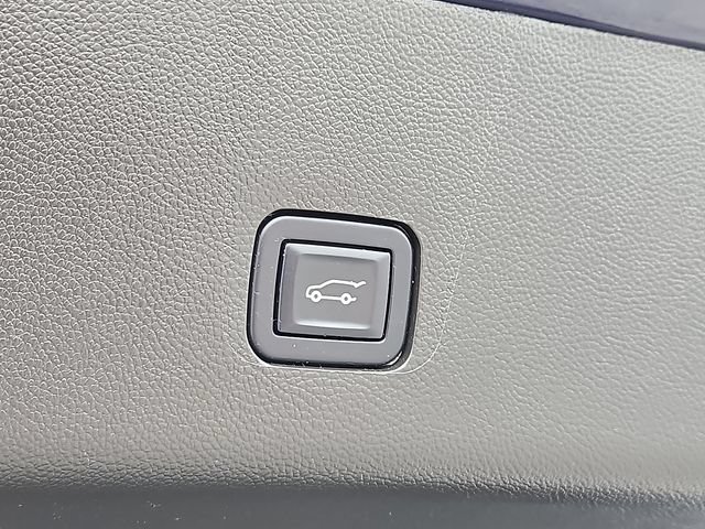 2022 Chevrolet Traverse 1LT - Photo 30
