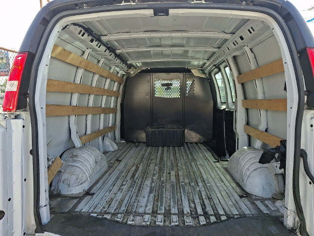2023 Chevrolet Express Cargo Work Van - Photo 24