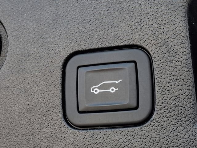 2025 Chevrolet Equinox LT - Photo 29