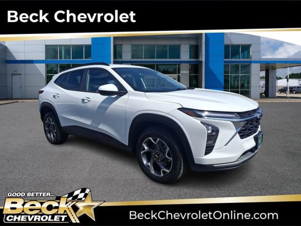 Used 2024 Chevrolet Trax LT SUV
