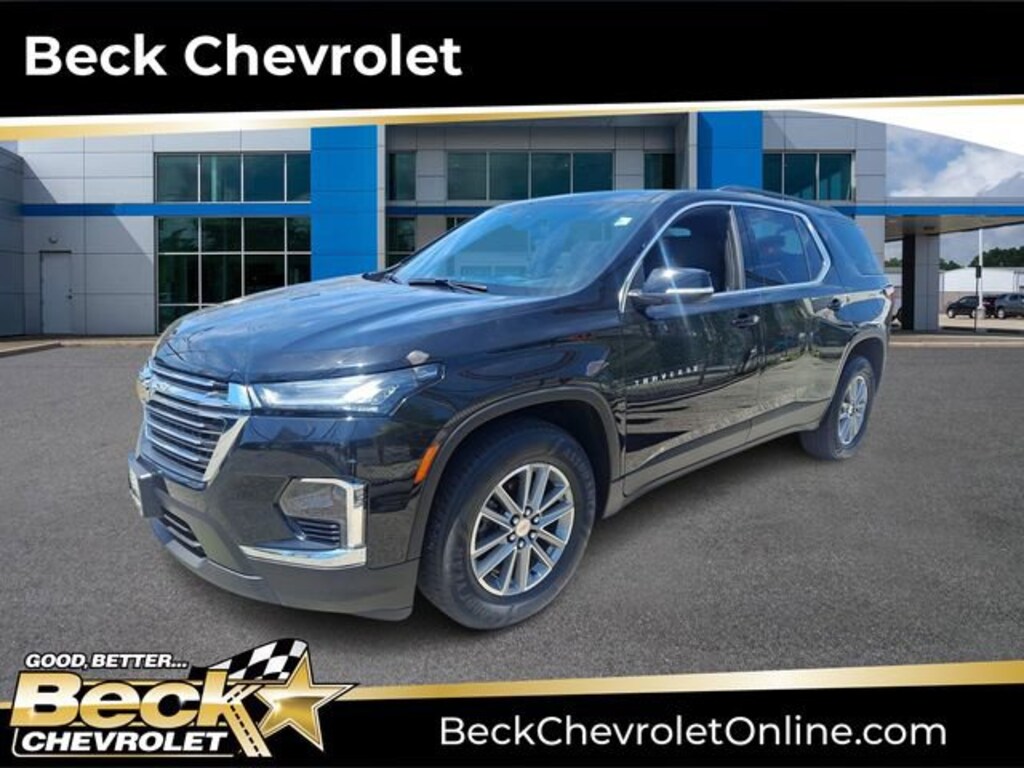 Used 2023 Chevrolet Traverse LT Cloth SUV