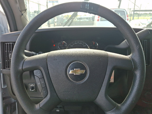 2023 Chevrolet Express Cargo Work Van - Photo 16
