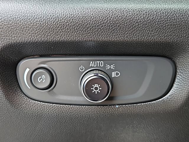2022 Chevrolet Traverse 1LT - Photo 24