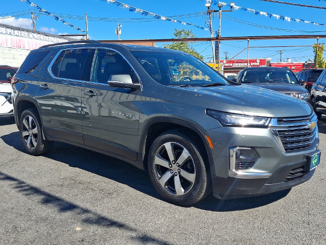 Used 2023 Chevrolet Traverse LT Leather SUV