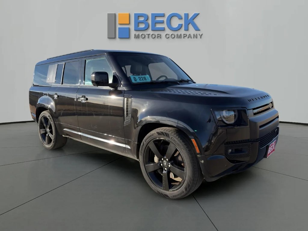 2023 Land Rover Defender