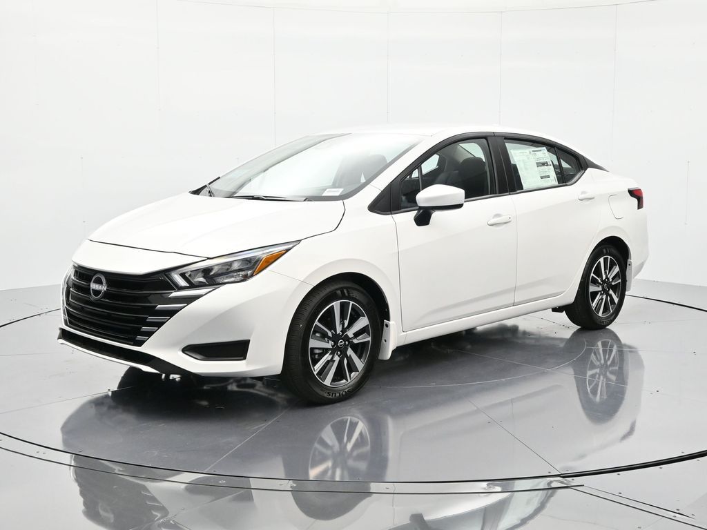 2025 Nissan Versa 1.6 SV Sedan