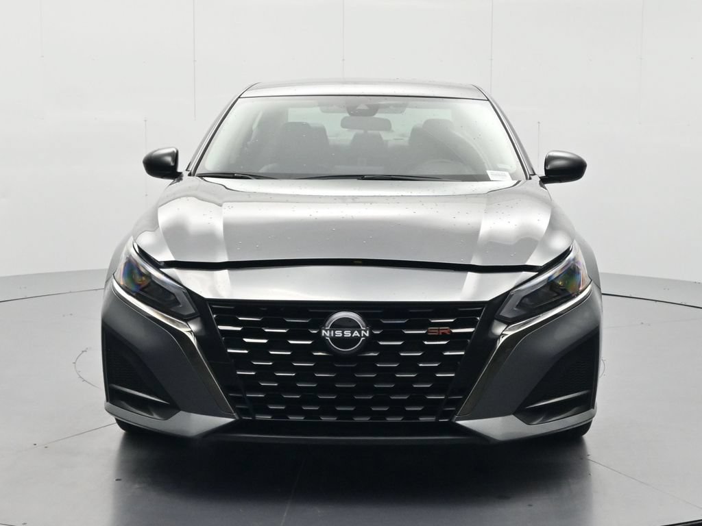 Used 2025 Nissan Altima 2.5 SR Sedan