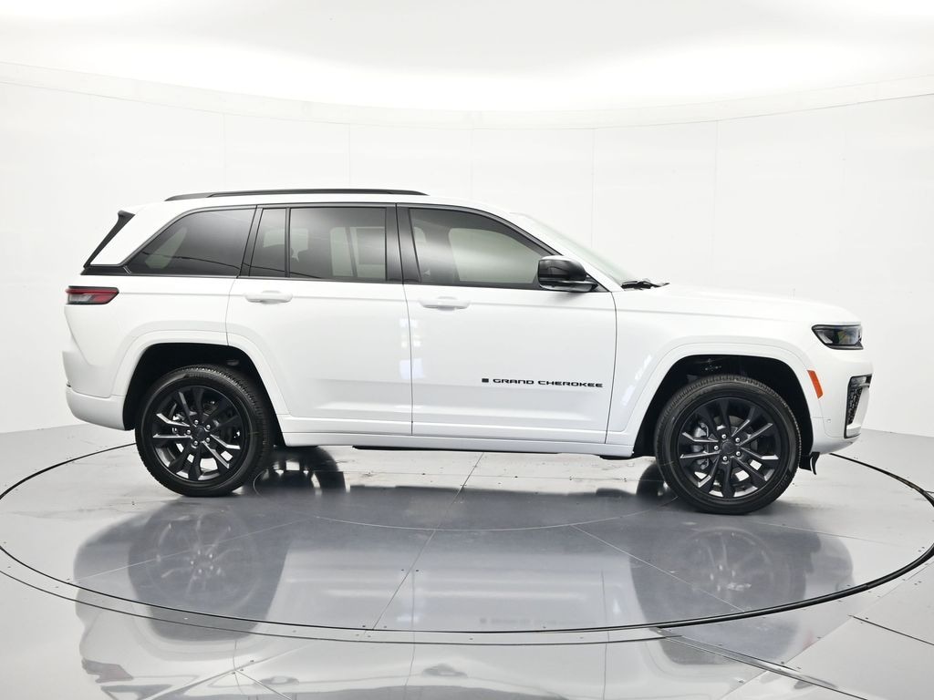 New 2026 Jeep Grand Cherokee LIMITED RESERVE 4X4 Sport Utility