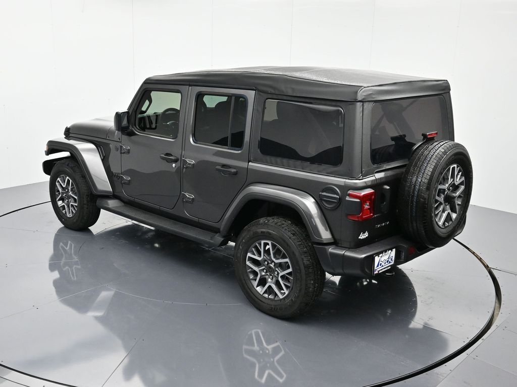 2025 Jeep Wrangler 4-Door Sahara - Photo 36
