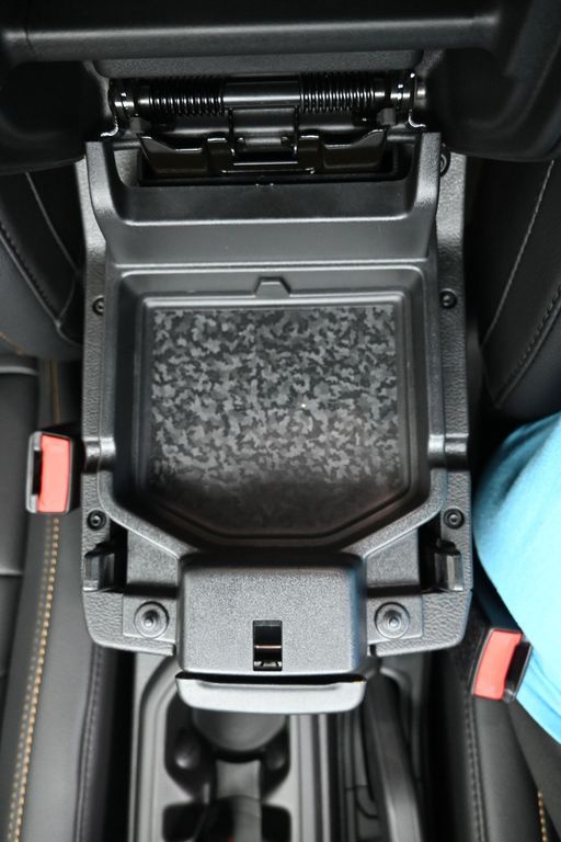 2025 Jeep Wrangler 4-Door Sahara - Photo 22