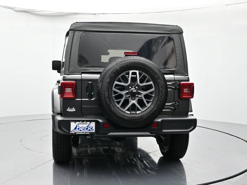 2025 Jeep Wrangler 4-Door Sahara - Photo 6
