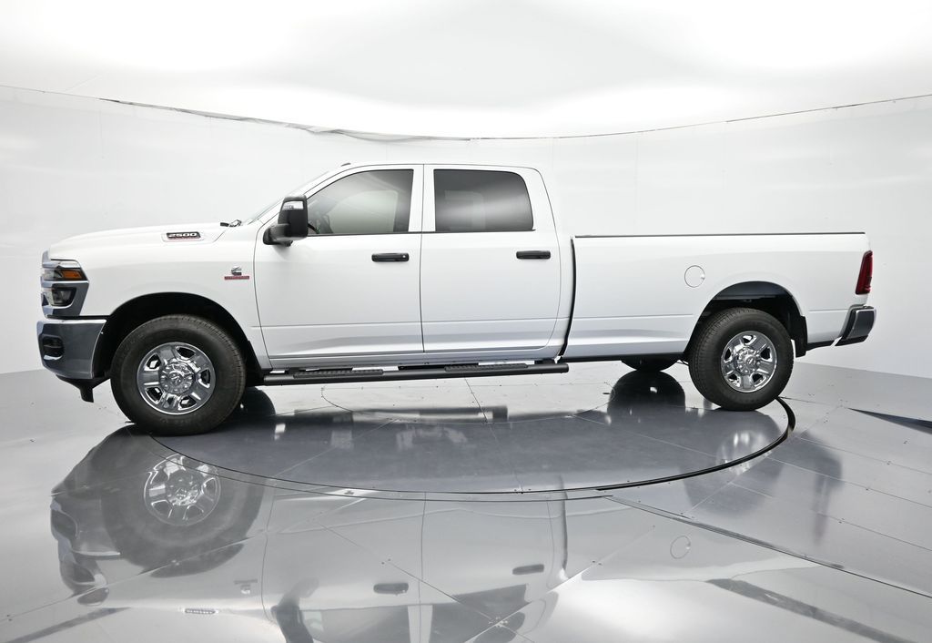 2026 RAM 2500 Tradesman - Photo 8