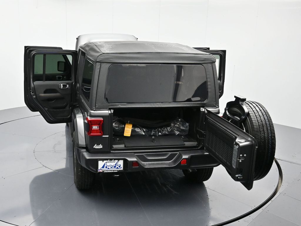2025 Jeep Wrangler 4-Door Sahara - Photo 47