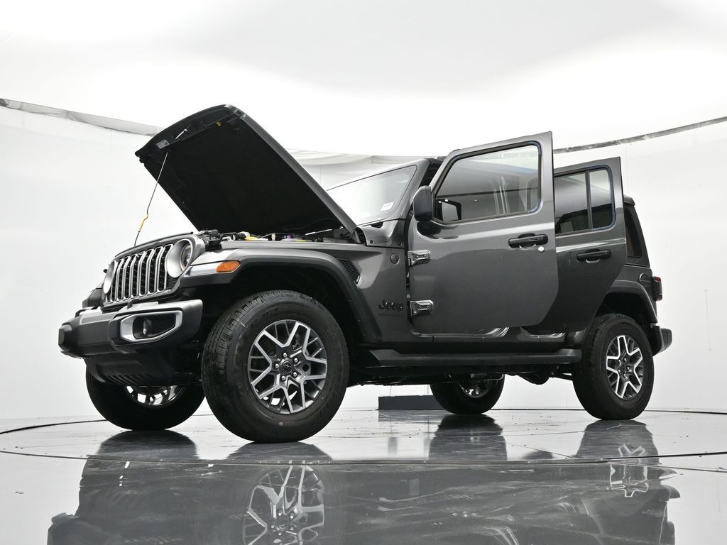 2025 Jeep Wrangler 4-Door Sahara - Photo 50