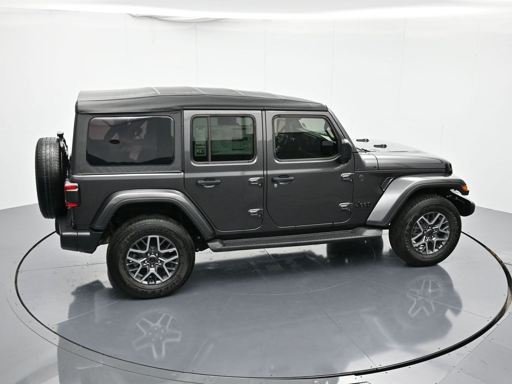 2025 Jeep Wrangler 4-Door Sahara - Photo 33