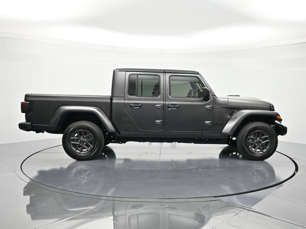 New 2026 Jeep Gladiator SPORT S 4X4 Pickup