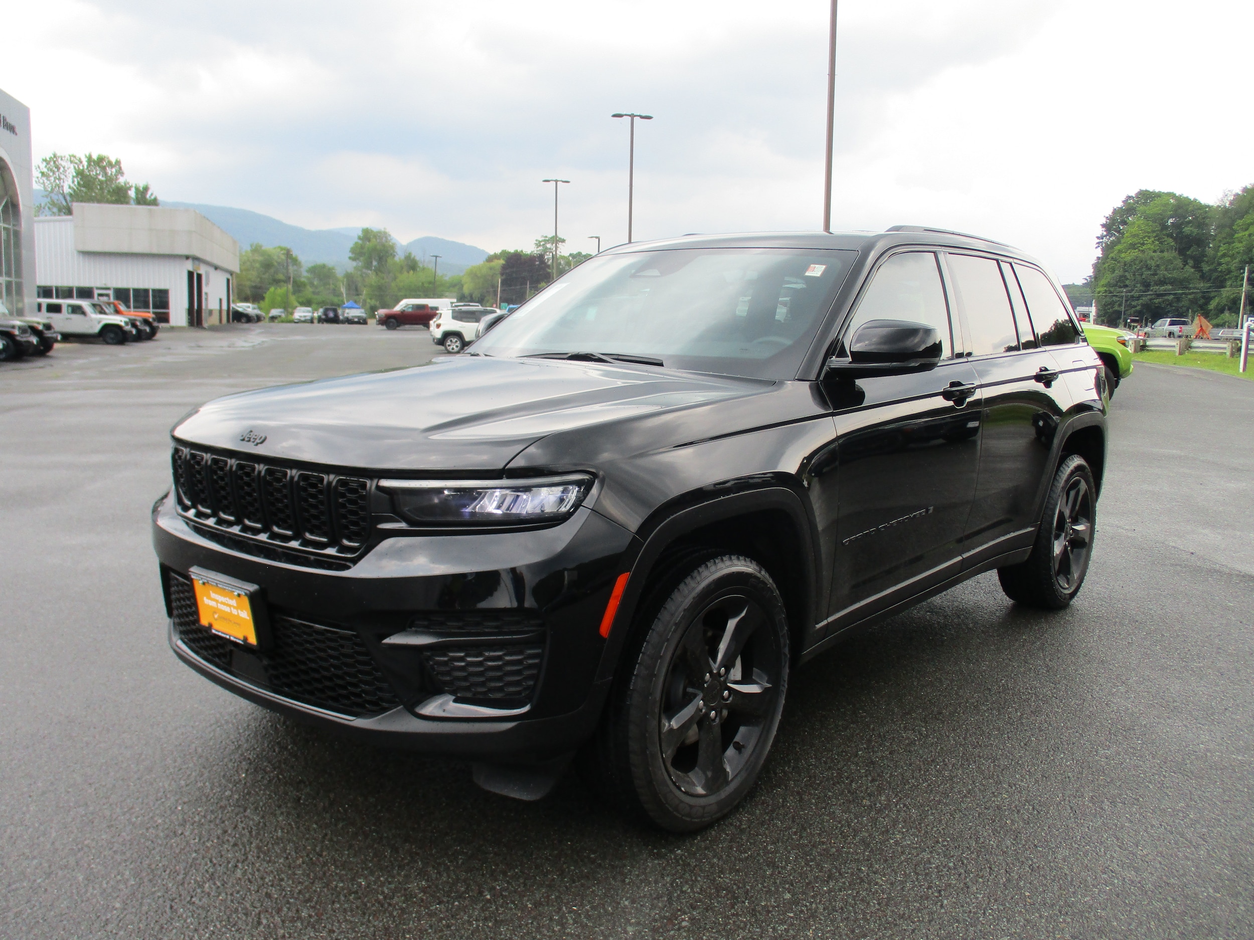 2023 Jeep Grand Cherokee Altitude