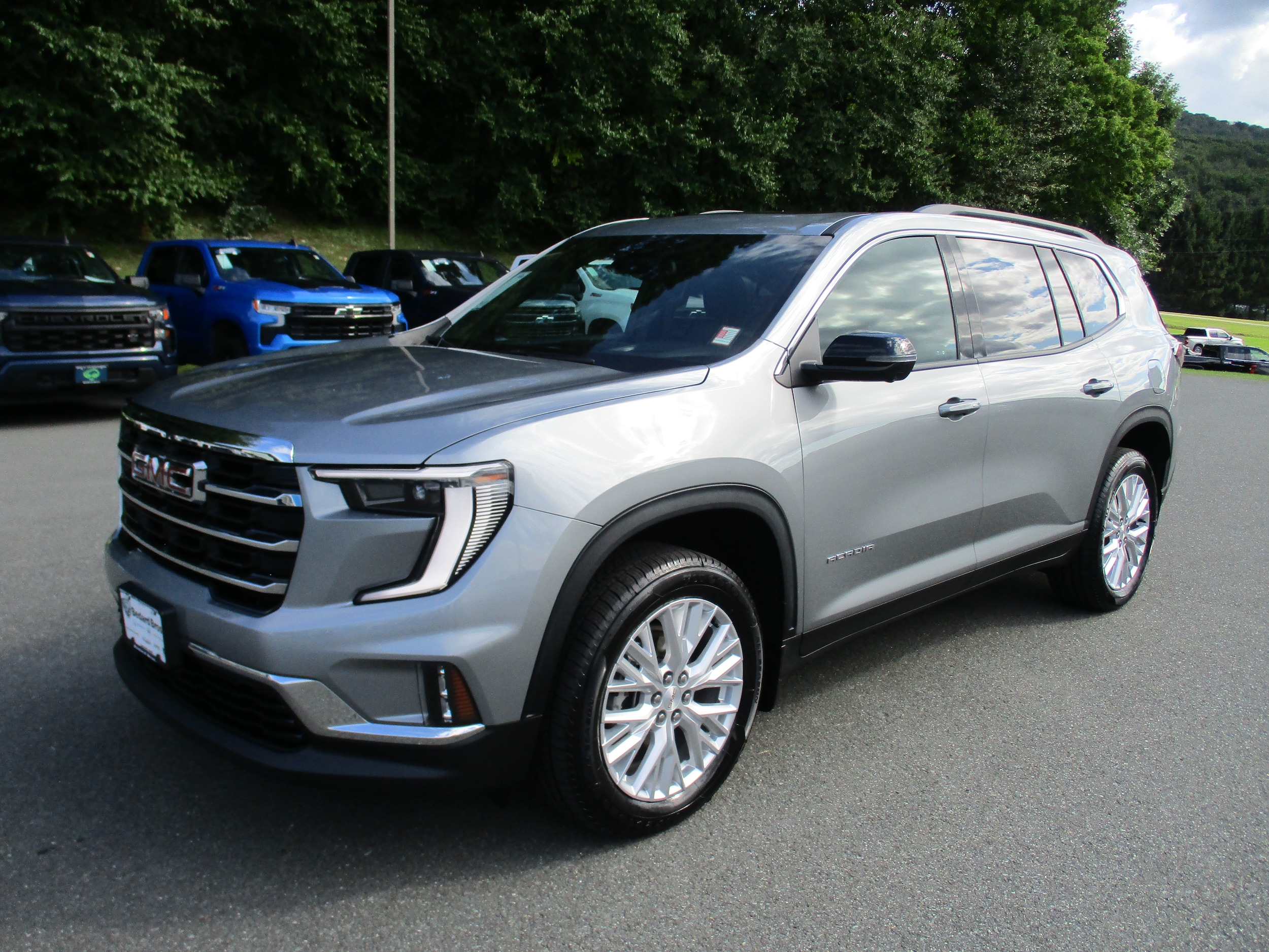 2025 GMC Acadia
