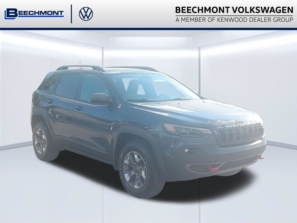 Used 2019 Jeep Cherokee Trailhawk SUV