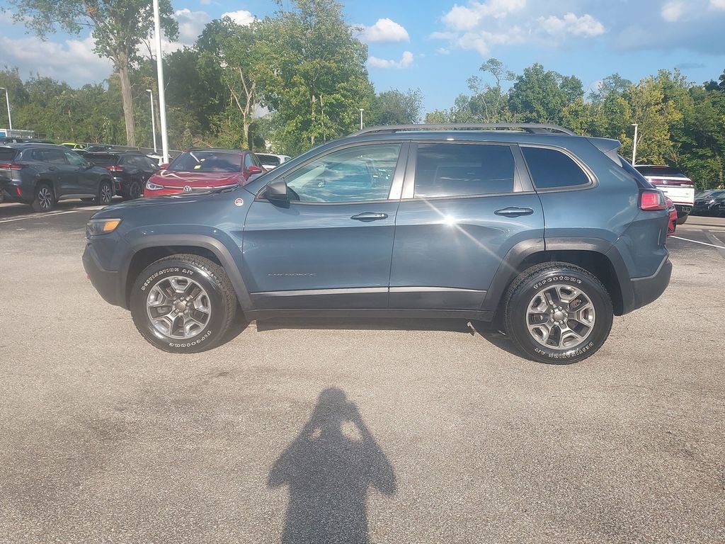 Used 2019 Jeep Cherokee Trailhawk SUV