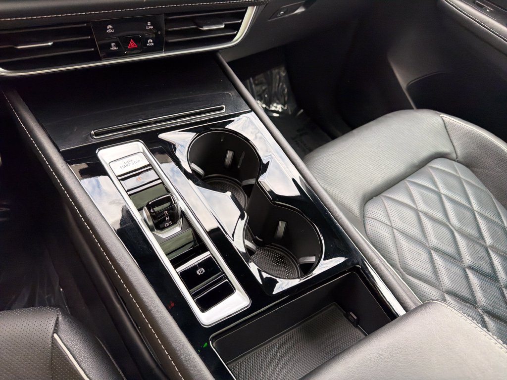 2026 Volkswagen Atlas Cross Sport SEL Premium R-LINE - Photo 23