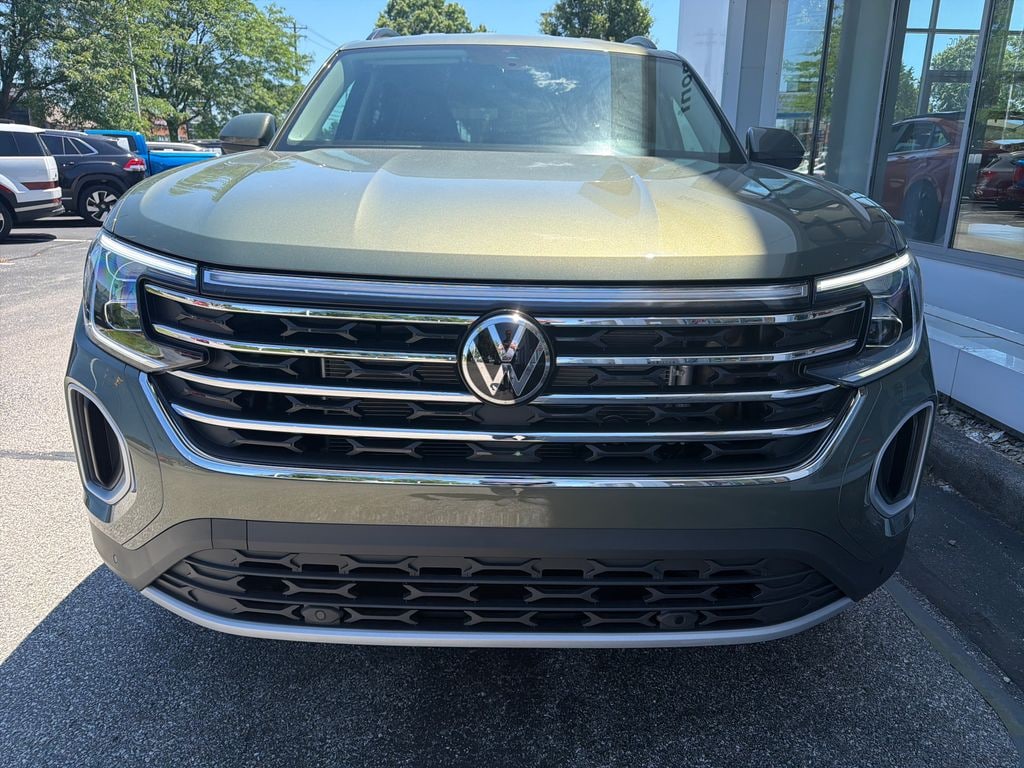New 2026 Volkswagen Atlas SE w/Technology SUV
