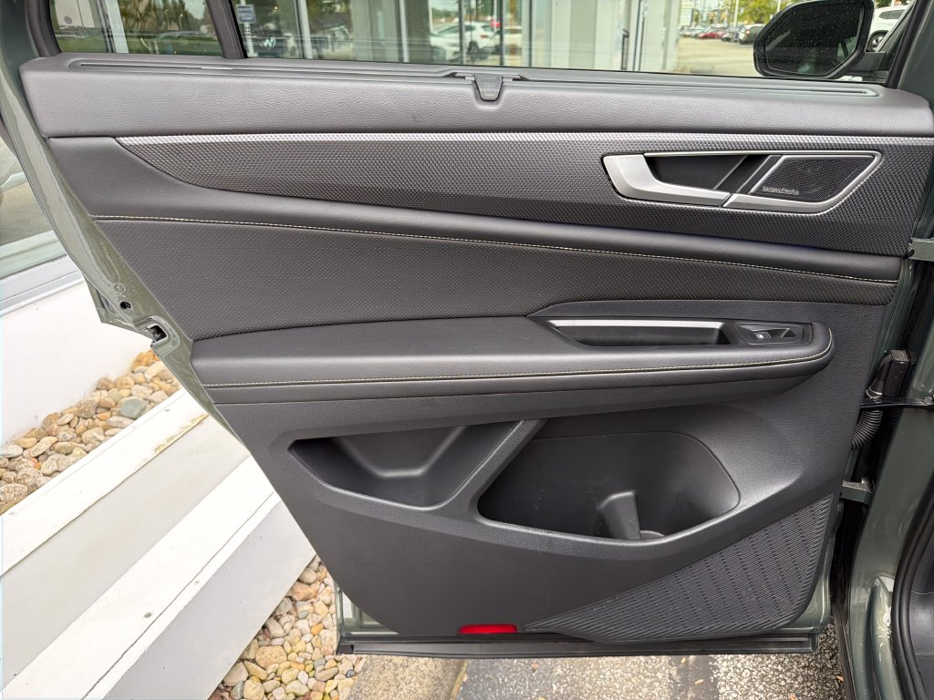 2026 Volkswagen Atlas Cross Sport SEL Premium R-LINE - Photo 15