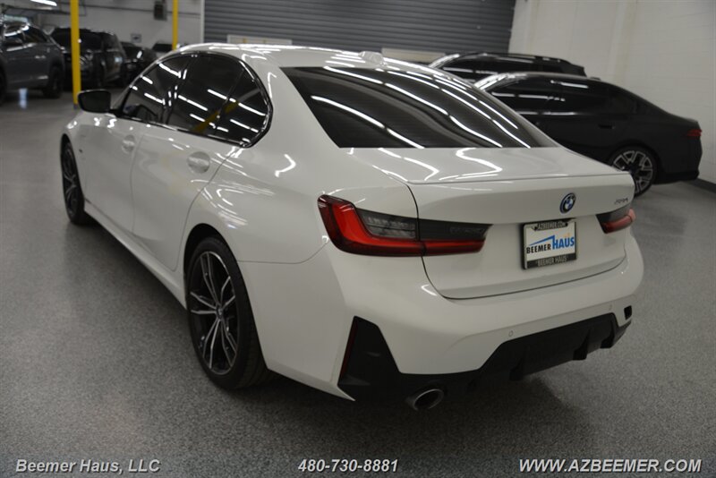 2023 BMW 3 Series 330e - Photo 13