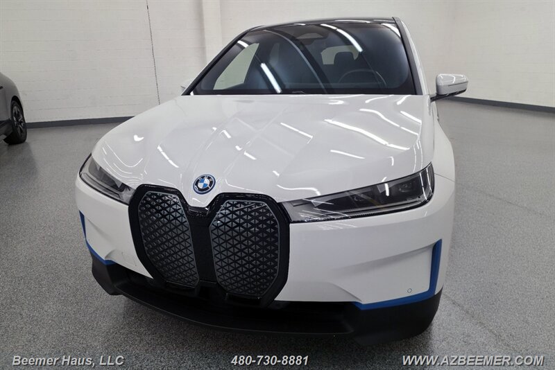 2024 BMW iX