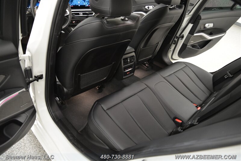 2023 BMW 3 Series 330e - Photo 29