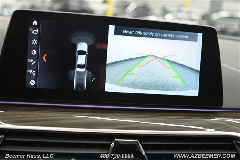 2018 BMW 5 Series 530e - Photo 36