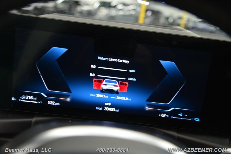 2023 BMW 3 Series 330e - Photo 32