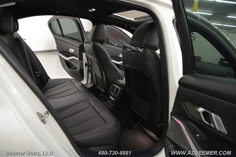 2023 BMW 3 Series 330e - Photo 26