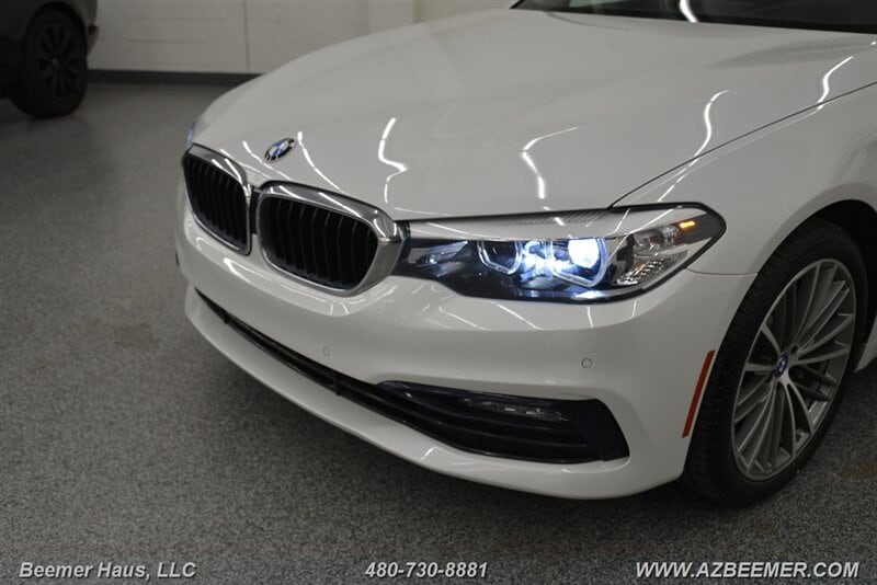 2018 BMW 5 Series 530e - Photo 52