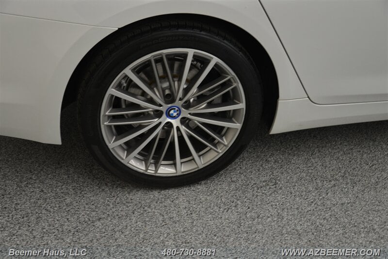 2018 BMW 5 Series 530e - Photo 48