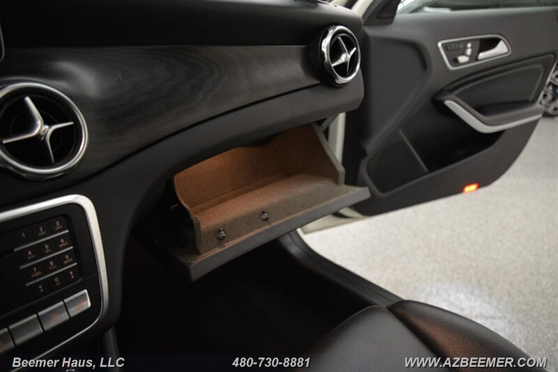 2018 Mercedes-Benz GLA-Class GLA250 - Photo 35