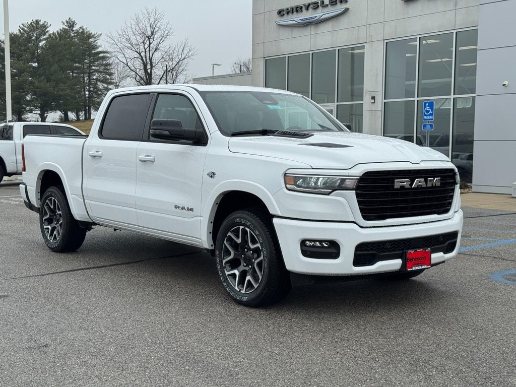 New 2026 Ram 1500 LARAMIE CREW CAB 4X4 5'7 BOX Pickup