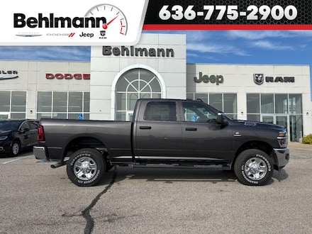 2026 Ram 2500 TRADESMAN CREW CAB 4X4 6'4 BOX Pickup