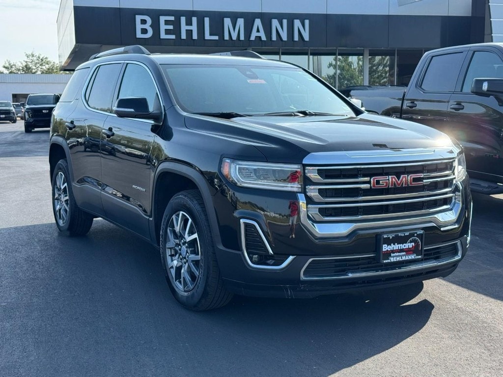 Used 2023 GMC Acadia FWD 4dr SLT SUV